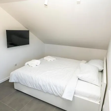 Vila Villa-vista Di Pini Sarajevo
